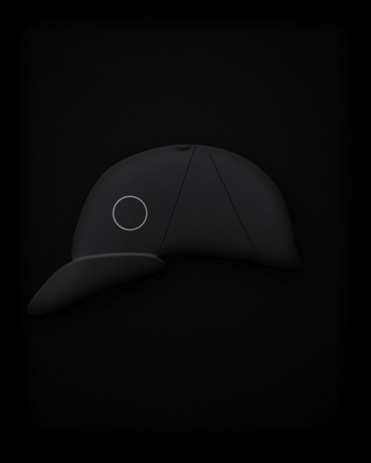 Logo cap
